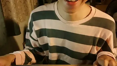 KYU890428 webcam model stream image