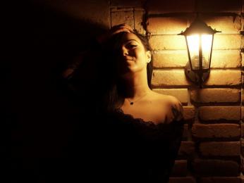 IzzaBellaNova webcam model stream image