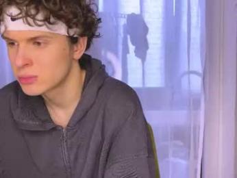 estremecerse webcam chaturbate model stream image