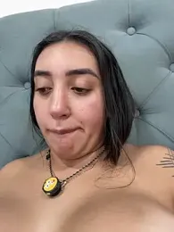 Hannahoff webcam stripchat model stream image