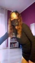 Akemy_room webcam model stream image