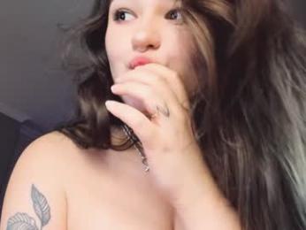 quinnmx webcam model stream image