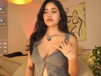 n_o_v_a webcam model stream image