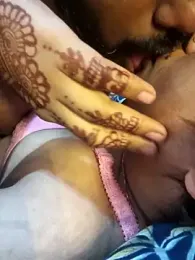 Younger_Couples webcam model stream image