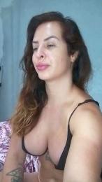 Ninadirty webcam model stream image