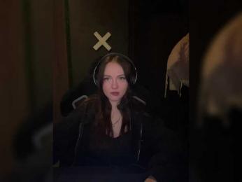 OlivkaVif webcam model stream image