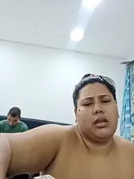 hera_and_kratos webcam stripchat model stream image