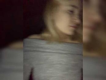 Ale4kaxx webcam model stream image