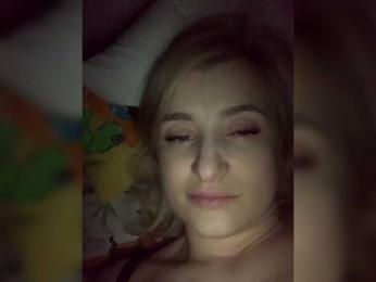 Ale4kaxx webcam model stream image