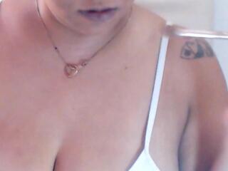 Tefany Snow webcam model stream image