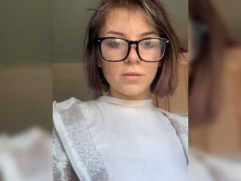 Cobraski webcam model stream image