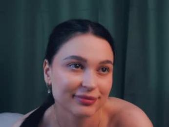 suziegoglia webcam chaturbate model stream image