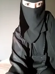 Milan-88 webcam model stream image