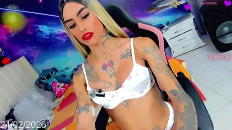 Nella_Dolls webcam stripchat model stream image