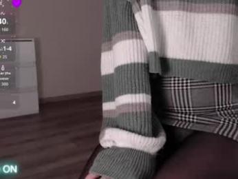 noelleneptune webcam chaturbate model stream image