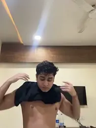 Vihaaanfucks webcam stripchat model stream image