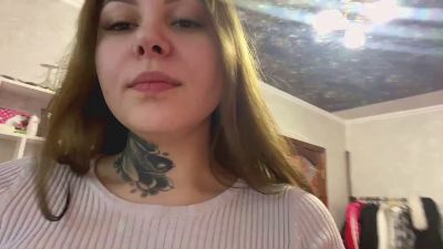 YevetteNeja webcam model stream image