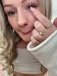 LoveShae_ webcam model stream image