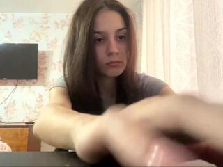 Ardelle Kutchie webcam model stream image