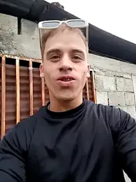 alex-golden webcam stripchat model stream image