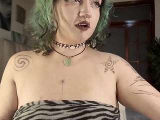 eloiise webcam camsoda model stream image