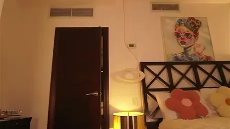 LunaMystyque webcam model stream image