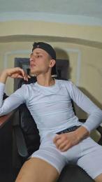 BigElfo webcam model stream image