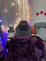 Angel-Lewd-Cake webcam stripchat model stream image