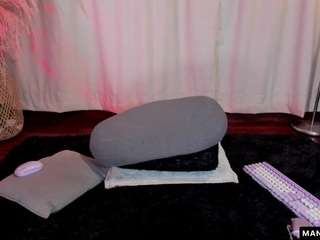 manuvelez webcam model stream image