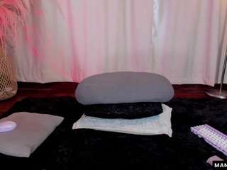 manuvelez webcam model stream image