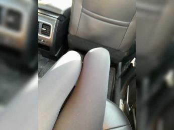 ALVUWKA webcam bongacams model stream image