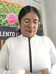 __valentina18 webcam stripchat model stream image