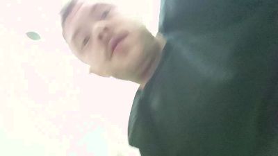 Hugedoee04 webcam model stream image