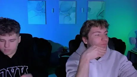 travis_wolf_ webcam model stream image