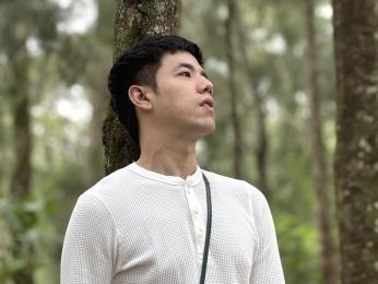 AdanRush webcam model stream image