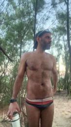 Militar_S webcam model stream image