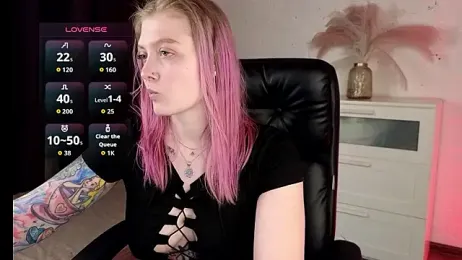 Kiki_shay webcam stripchat model stream image