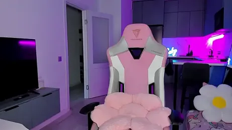 wow_lovie webcam model stream image