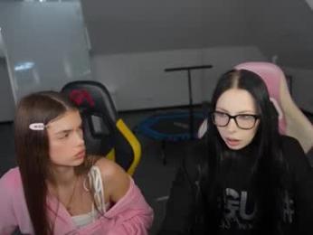 livehub054 webcam model stream image