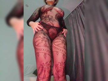 LoveSuperGerl webcam model stream image