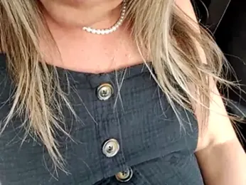 sweethotmilf888 webcam stripchat model stream image