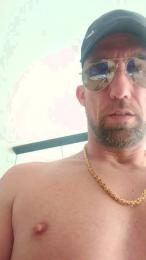 Bratesasko webcam model stream image