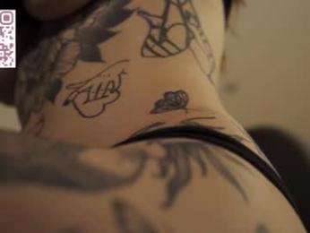 mileeena webcam model stream image