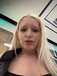 Mila_NoRules webcam model stream image