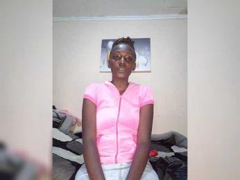 QUEENessie webcam bongacams model stream image