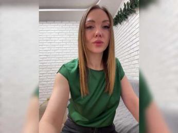 KitFox webcam bongacams model stream image