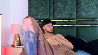 Coral_Gael webcam model stream image