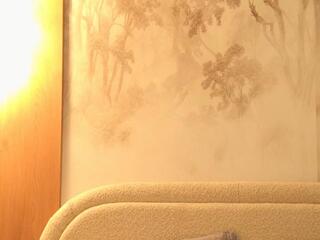 Devious Angell webcam model stream image