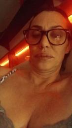 Penele webcam model stream image