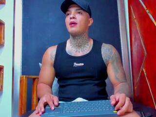 Matius Coslink webcam model stream image